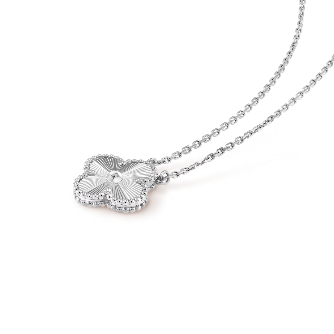 FORTUNE CLOVER NECKLACE | SILVER