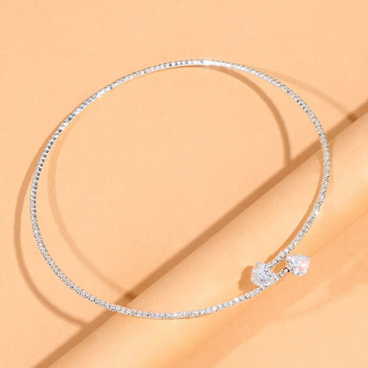 CRISTAL | SILVER NECKLACE