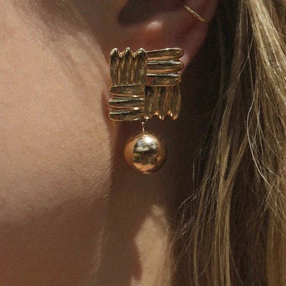 Alba Gold Earrings