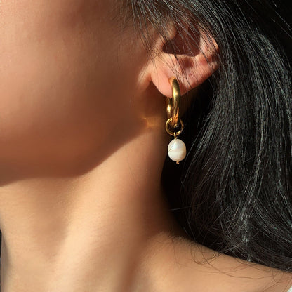 Stella Pearl Earrings