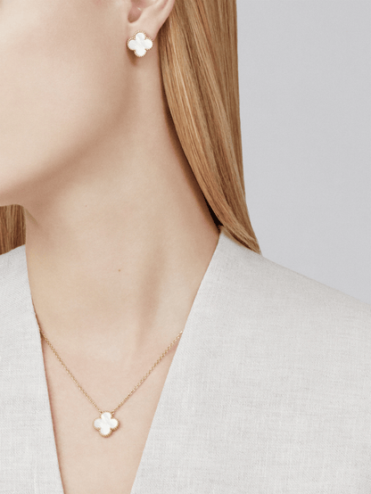 FORTUNE CLOVER NECKLACE | WHITE/GOLD